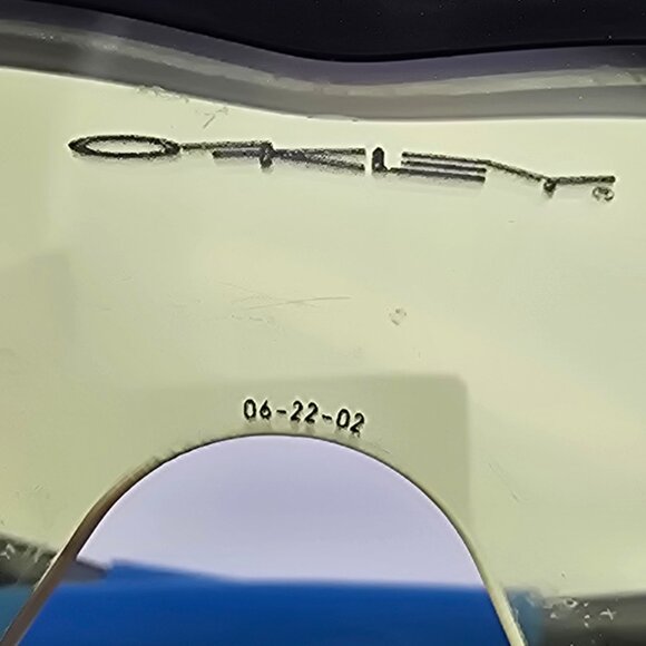 Oakley 09-611 New M Frame Smoke Frame H.I. Yellow Sweep Lens Sunglasses USA - Picture 15 of 15